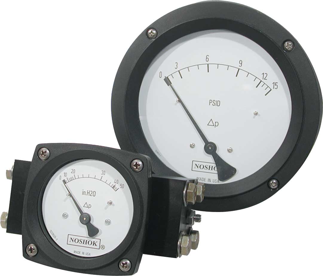  25-1112-W200-A3P-1 2.5 Differential Gauge 2 X 1/4 NPT Back Conn
