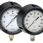  45-640-100-psi-MIP 1/4 NPT Bottom Conn, 4.5 Process Gauge, Maximum Indicating Pointer